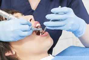 دندانپزشکی در اقليد