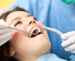 دندانپزشکی در انبارآلوم