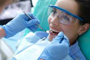 دندانپزشکی در خشكبيجار