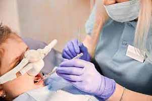 دندانپزشکی در رونيز