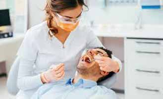 دندانپزشکی در هفت چشمه