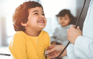 متخصص اطفال و کودکان در میانه